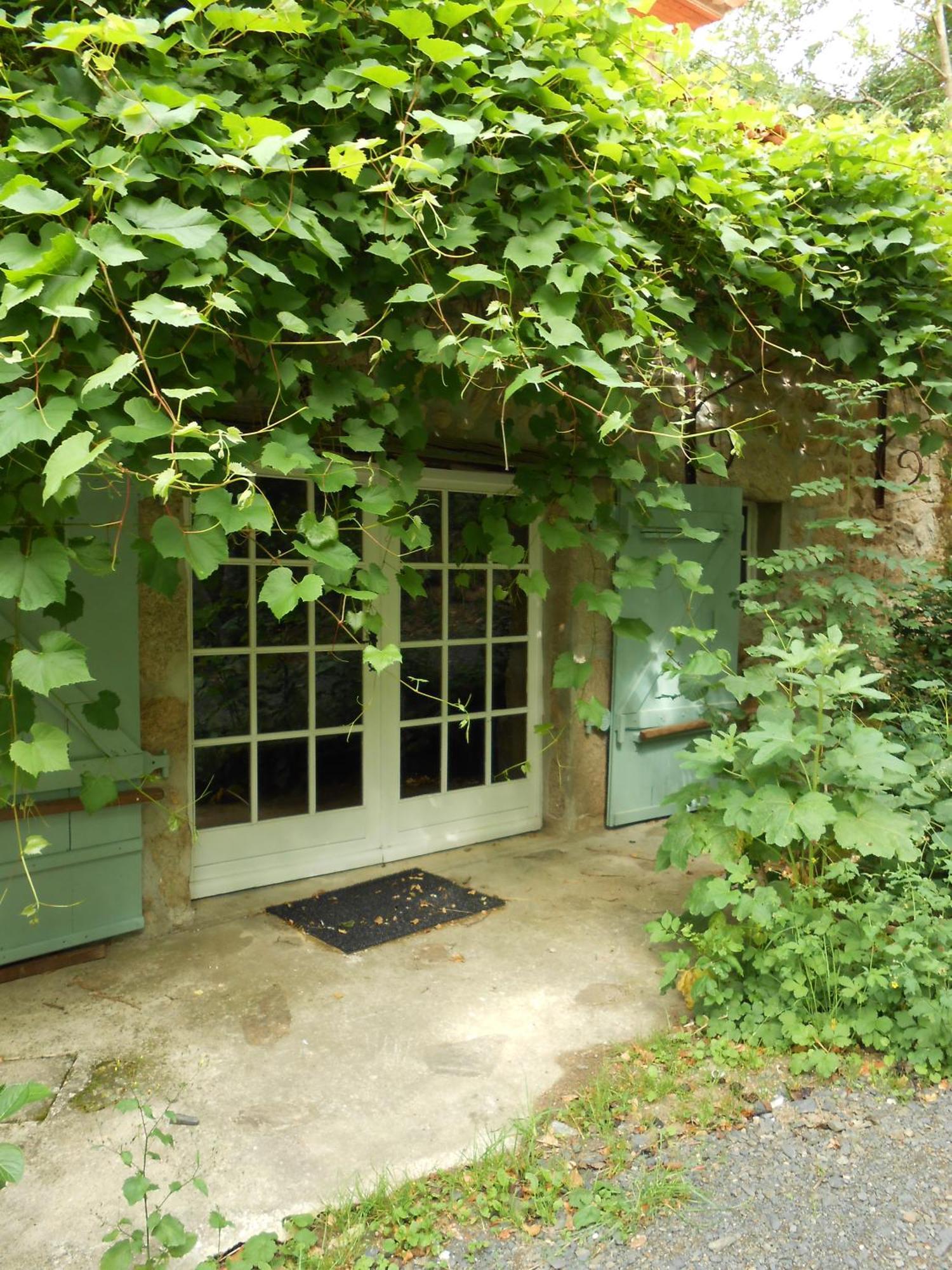 Les Grangeonnes, Nature, Piscine, Bain Nordique, Sauna Pour Accueil Familiale Ou De Groupe Lodge Saint-Basile