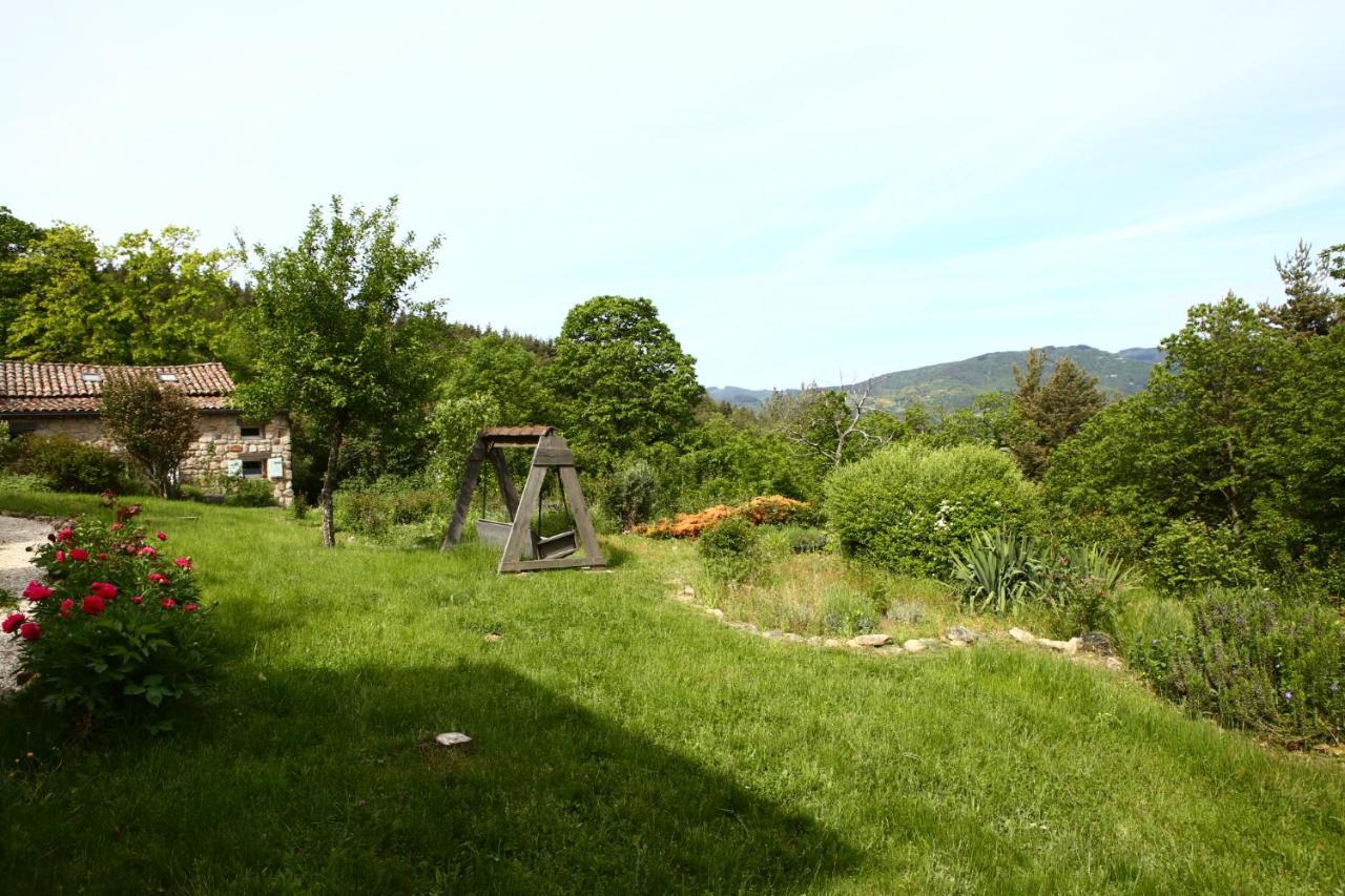 Lodge Les Grangeonnes, Nature, Piscine, Bain Nordique, Sauna Pour Accueil Familiale Ou De Groupe Saint-Basile
