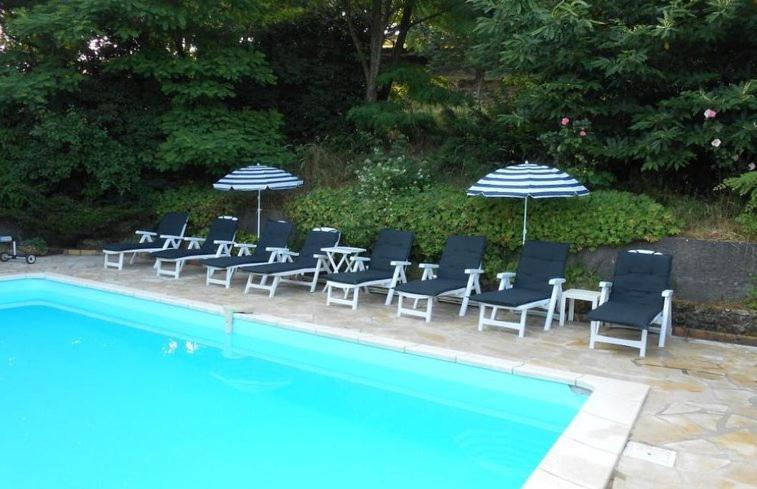 Les Grangeonnes, Nature, Piscine, Bain Nordique, Sauna Pour Accueil Familiale Ou De Groupe Lodge *