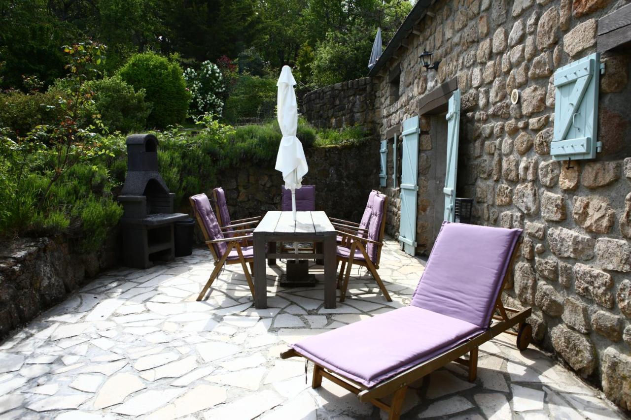 Lodge Les Grangeonnes, Nature, Piscine, Bain Nordique, Sauna Pour Accueil Familiale Ou De Groupe *