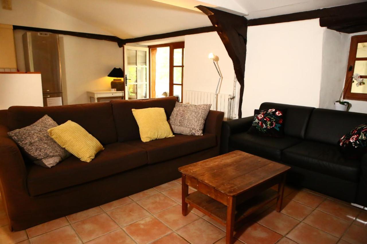 Les Grangeonnes, Nature, Piscine, Sauna Pour Accueil Familiale Ou De Groupe Lodge *