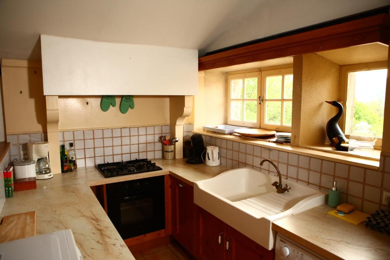 Lodge Les Grangeonnes, Nature, Piscine, Bain Nordique, Sauna Pour Accueil Familiale Ou De Groupe Saint-Basile