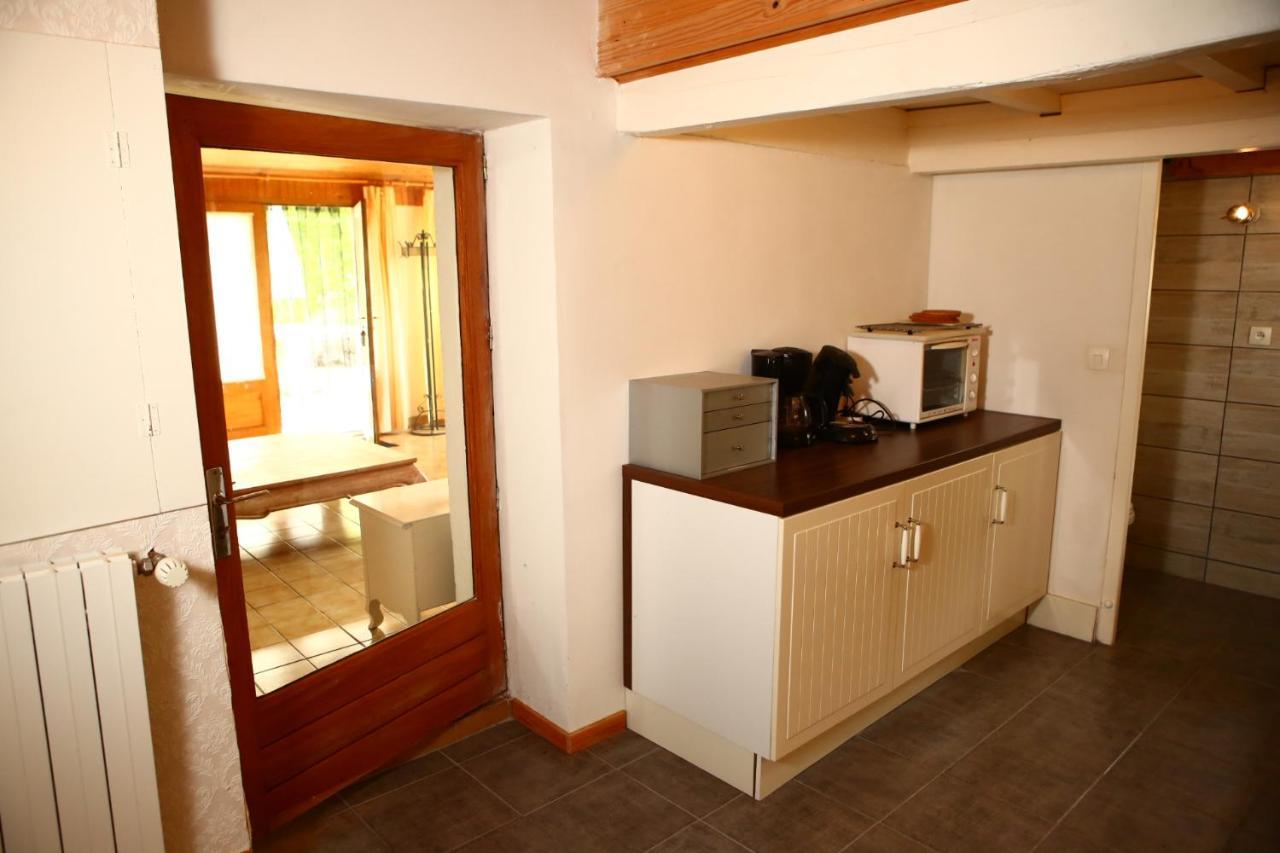 Les Grangeonnes, Nature, Piscine, Bain Nordique, Sauna Pour Accueil Familiale Ou De Groupe * Saint-Basile