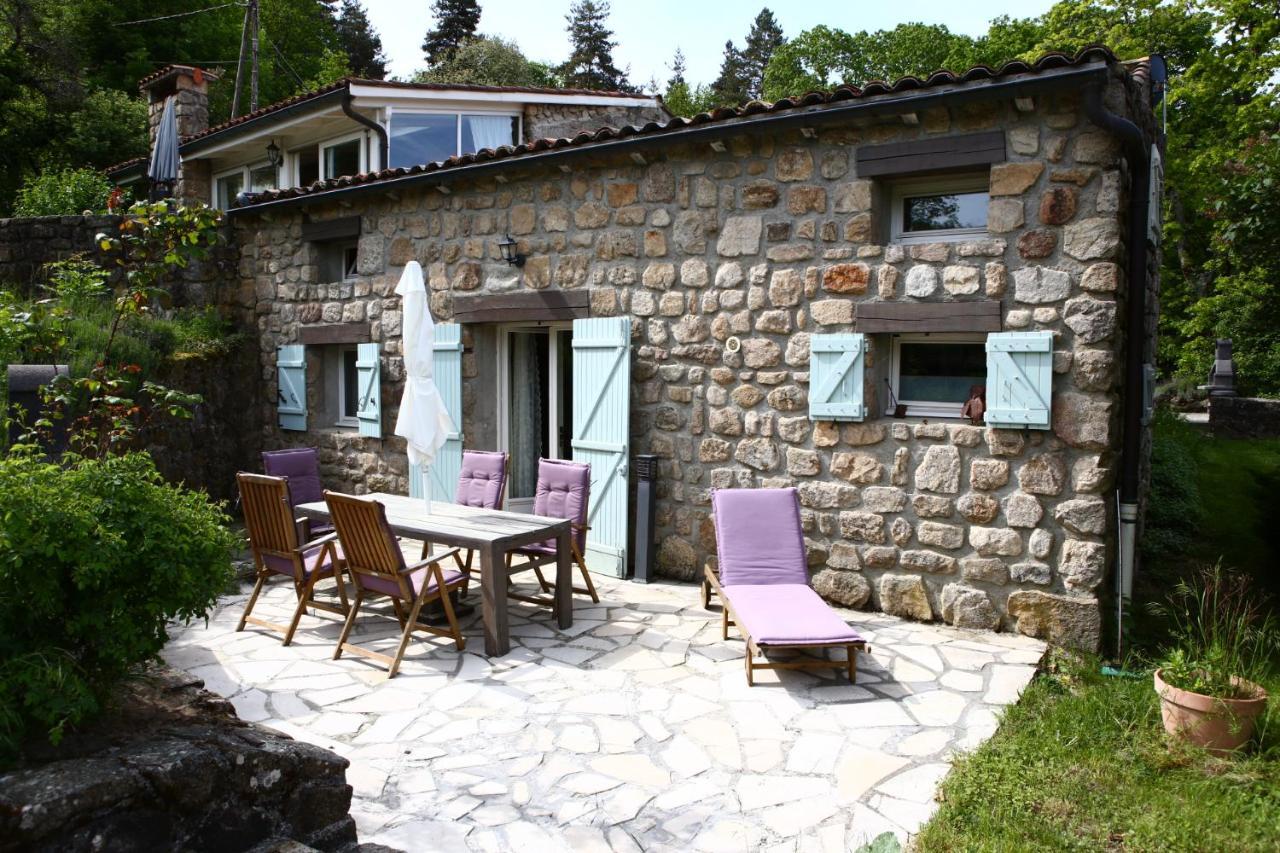 Les Grangeonnes, Nature, Piscine, Bain Nordique, Sauna Pour Accueil Familiale Ou De Groupe Saint-Basile